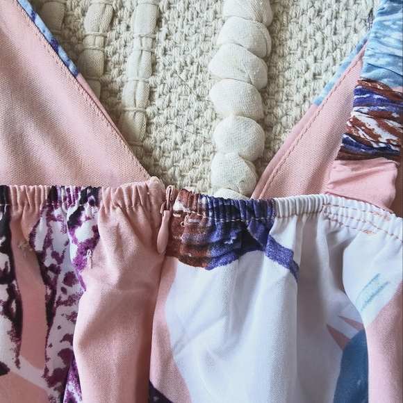 Tropical print jumpsuit - Picture 8 of 12